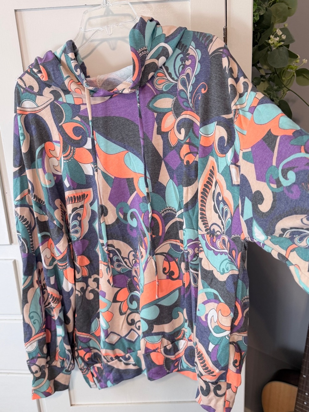 Abstract Dear Scarlett Scoop-Neck Hoodie Sweater in Multicolor Teal & Purple - Picture 2 of 9